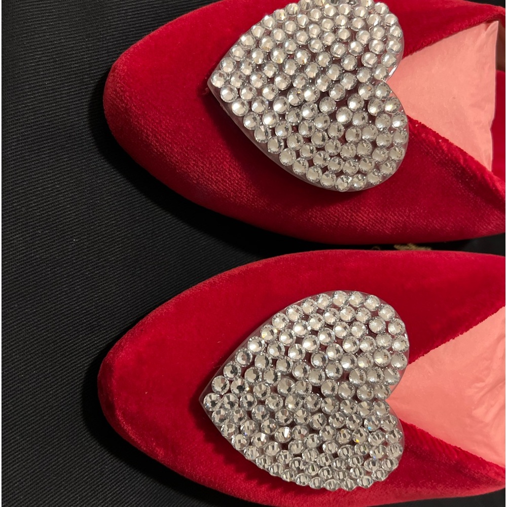 Olivia Morris at Home Red Velvet Slippers with Rhinestones NWT size 40 Euro